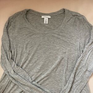 Gray loose fitting long sleeve, Daily ritual